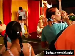 Det är det bästa i hans gratis porr lesbisk liv.